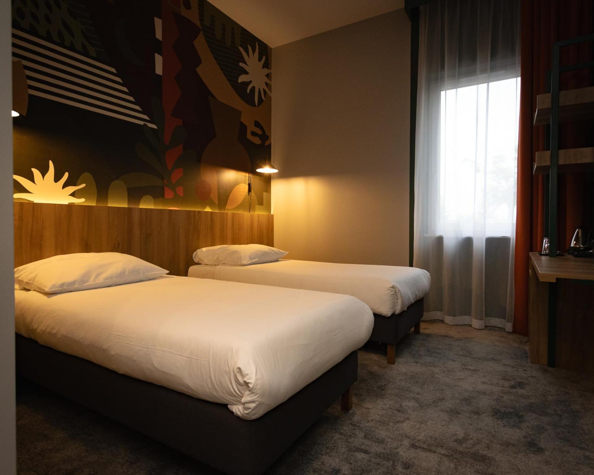 Desilva Inn Opole Buitenkant foto